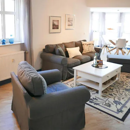 Strandburg - Turmwohnung 105 * Juist