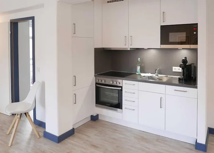 Strandburg - Turmwohnung 105 Йюст